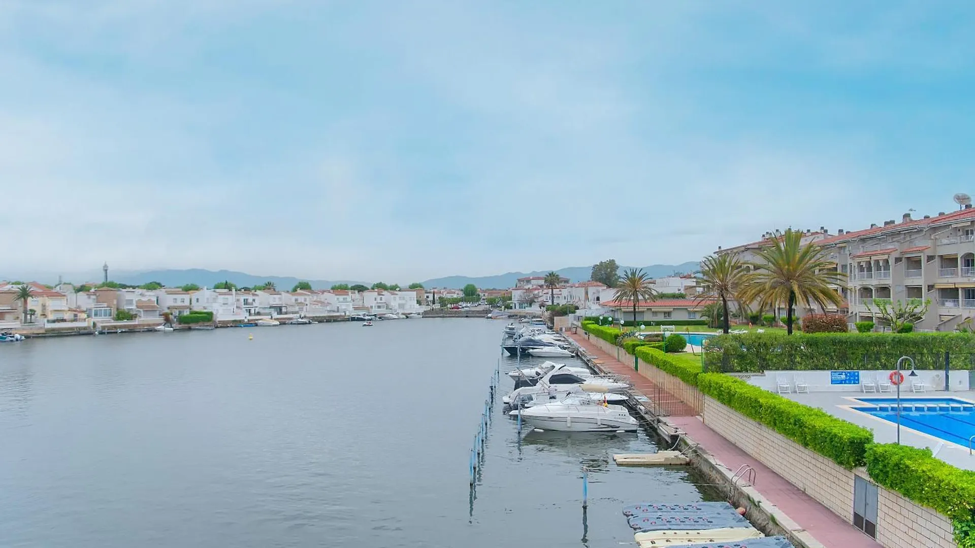 Welcs Apartamento 243 Emp Con Terraza Con Vista Empuriabrava